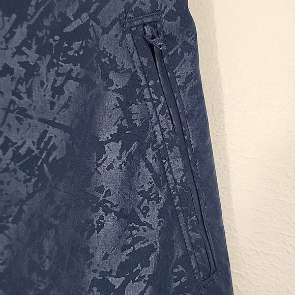 Orvis Embossed travel Skort in blue Shattered print size small - Picture 4 of 14